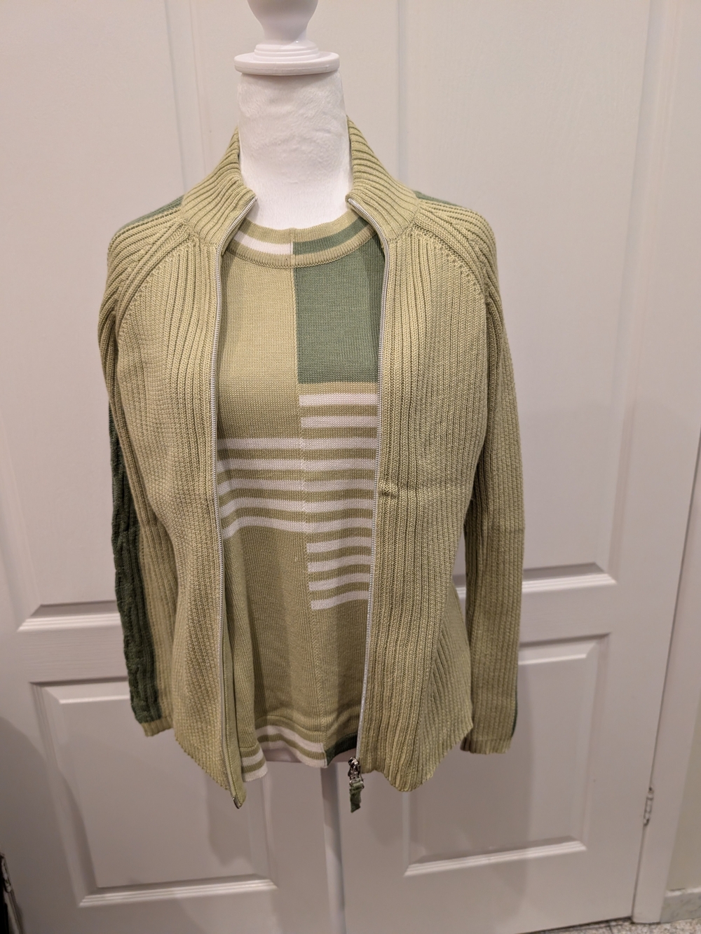 Sweater Set Women's Light Olive Zip-Up Sweater with Knit Panel